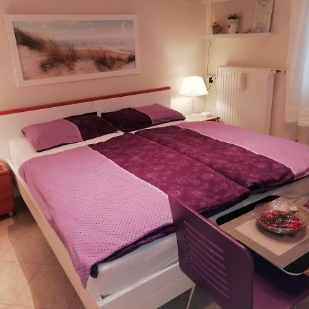 Room Sarah Рієка Екстер'єр фото