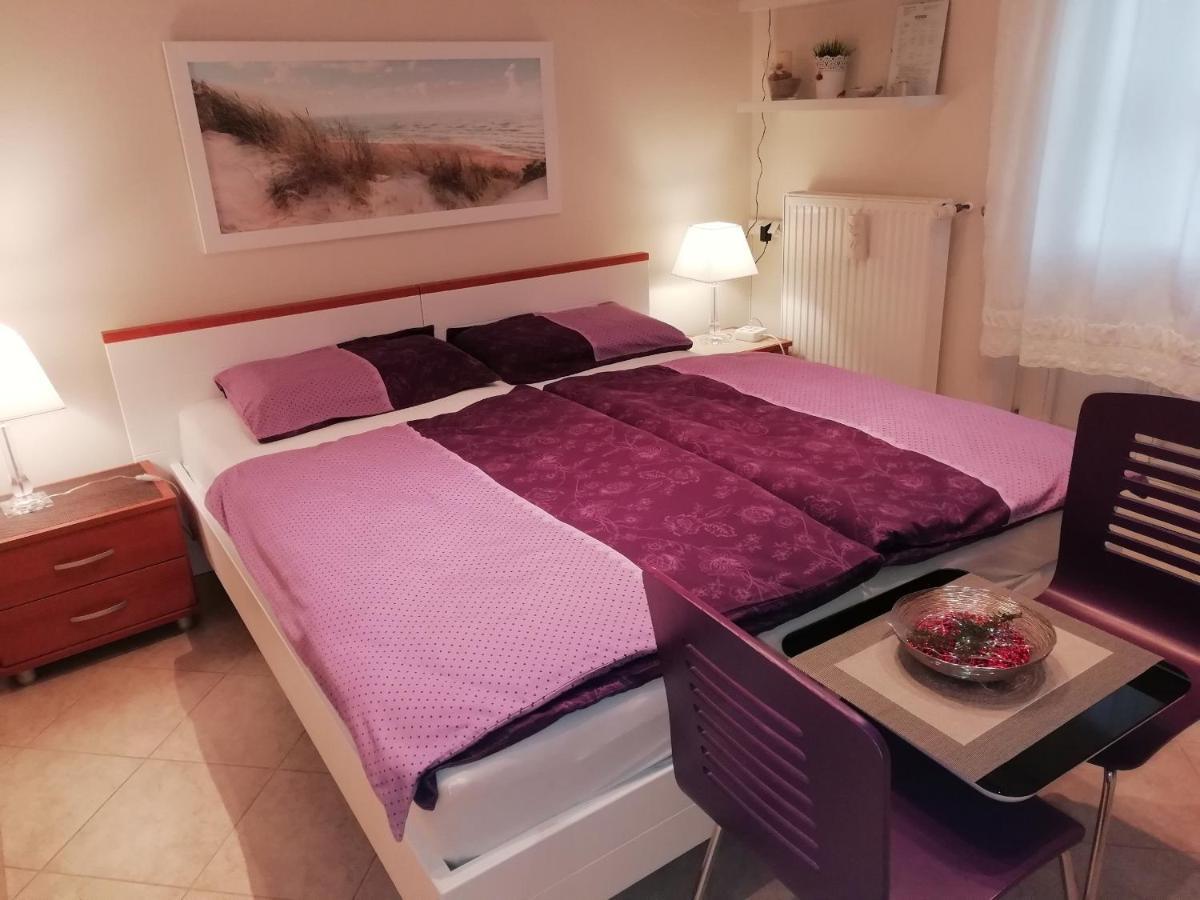Room Sarah Рієка Екстер'єр фото